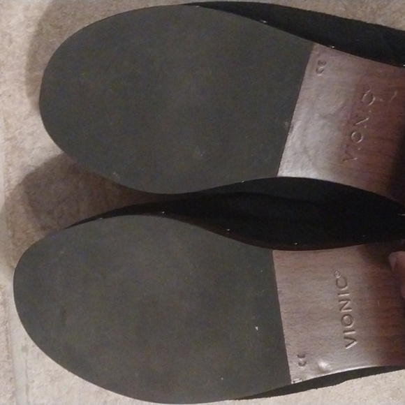 Vionic Kacie Black Suede Slip On Clog Mule Women’s 8 Chunky Block Heel Comfort - Picture 8 of 8